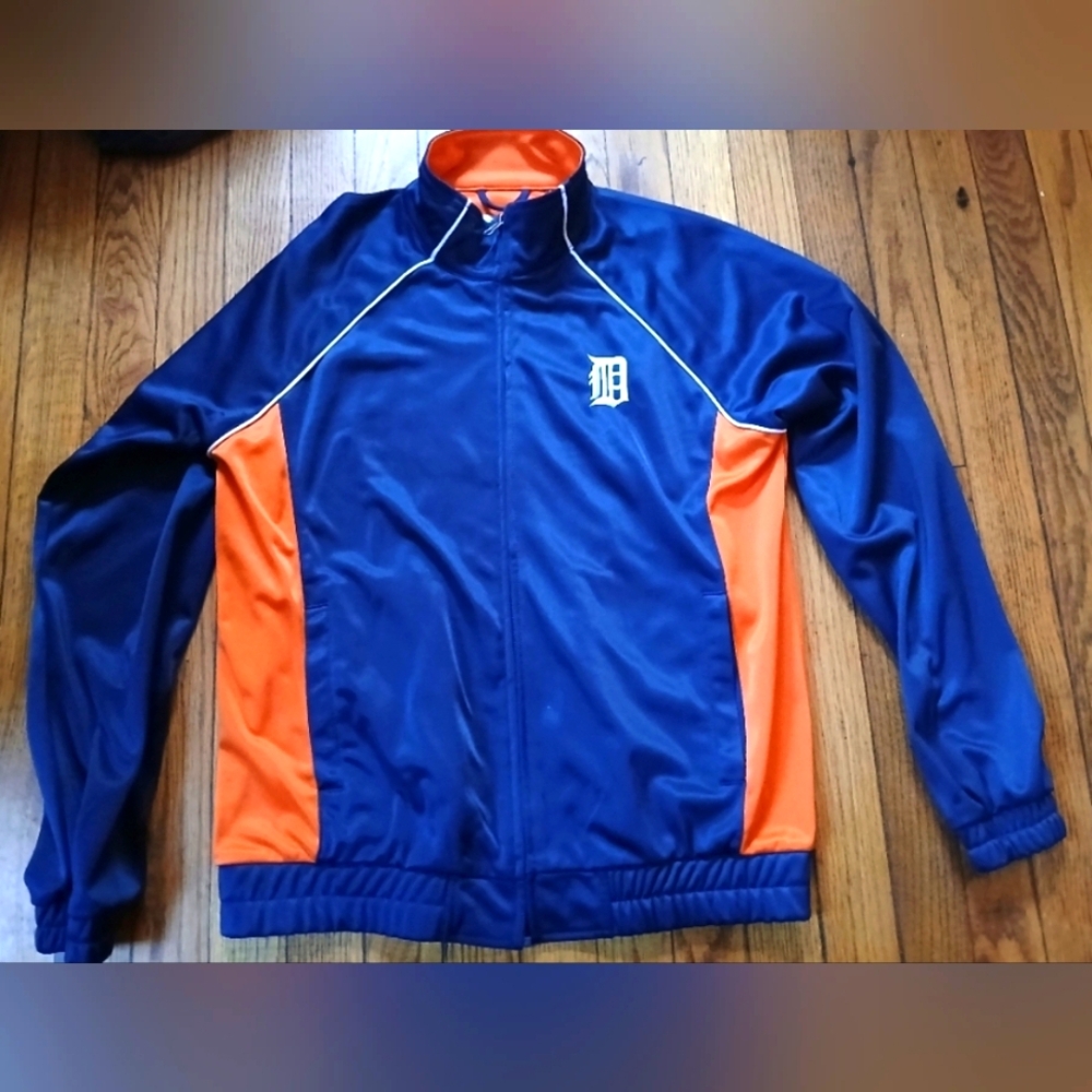 G-III Sports by Carl Banks - Detroit Tigers MLB Women's Medium Full Zip Jacket.